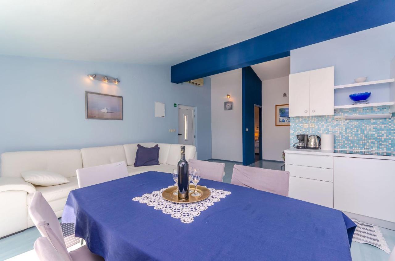 Apartment Zdenka Donji Okrug (Ciovo)